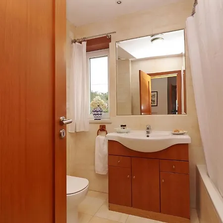 Vista Premium Sto Antonio Апартаменты *